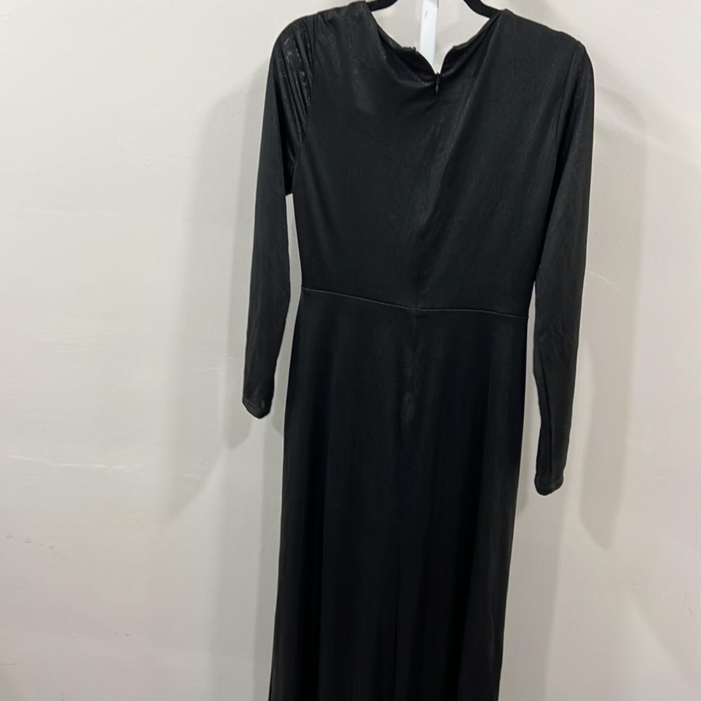 Lauren Ralph Lauren Women's Twist-Front Foil Print Jersey Gown - Picture 8 of 10